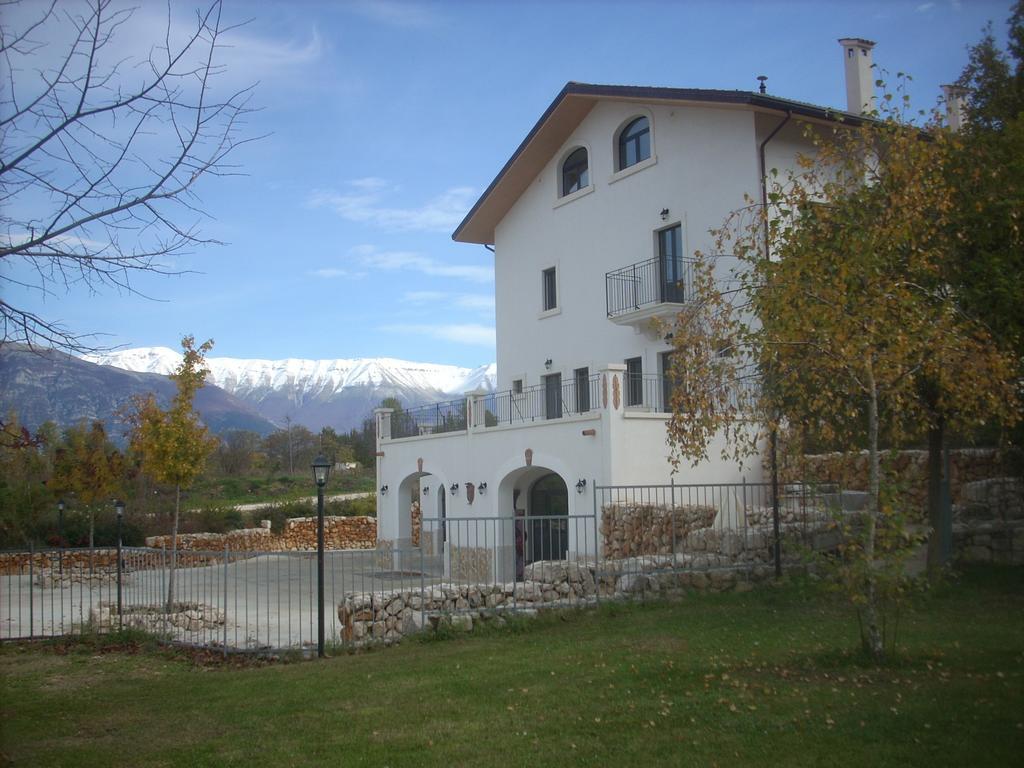 Locanda Dell'Asino D'Oro Villa Sulmona Exterior photo